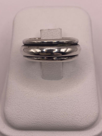 Anillo de Plata 925 de Diseño Minimalista con Doble Banda, vista frontal