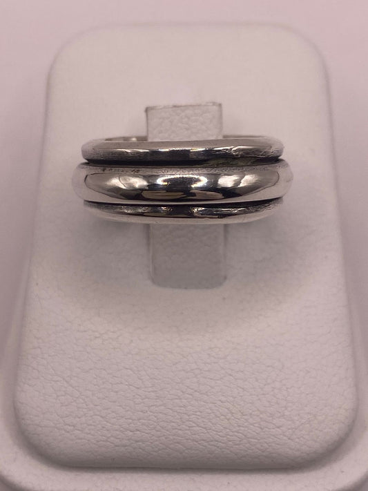 Anillo de Plata 925 de Diseño Minimalista con Doble Banda, vista frontal