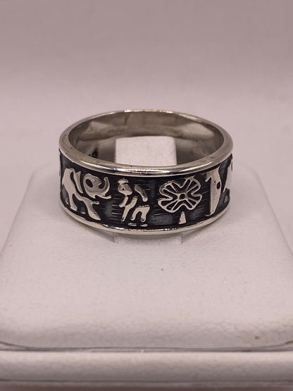 Anillo de la Suerte en Plata 925 con Símbolos, sello de autenticidad Plata Ley .925