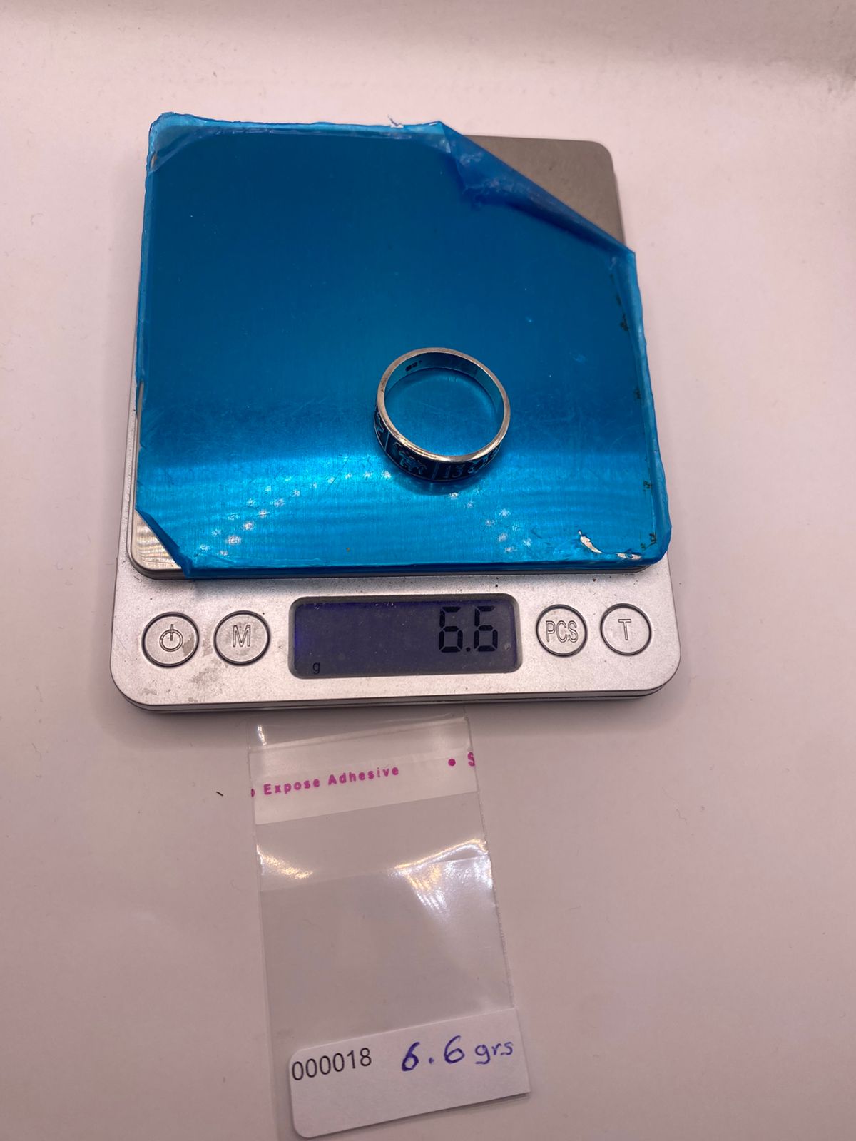 Anillo de Plata 925 con Elefante y Números de la Suerte, peso en gramos (báscula)