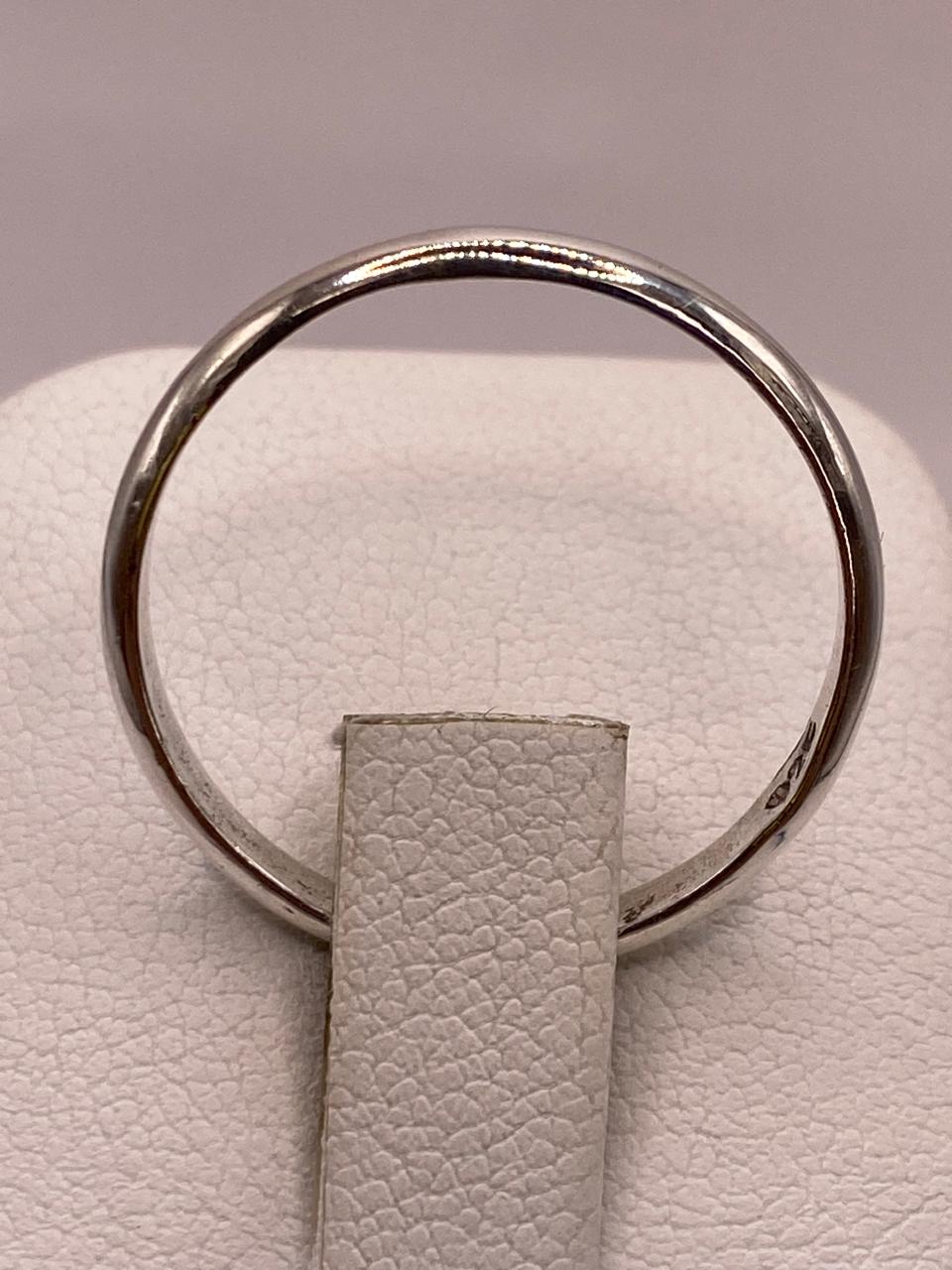 Argolla Lisa en Plata .925, vista lateral