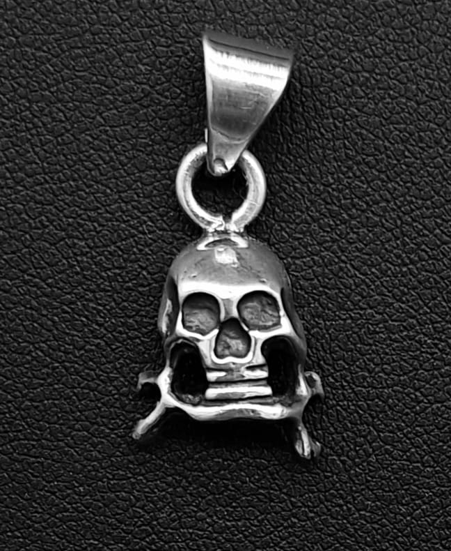 Dije Plata Ley 925 , Craneo, sello de autenticidad Plata Ley .925