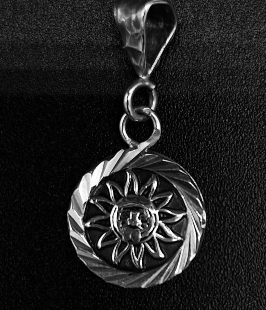 Dije Plata Ley 925 , Sol., vista frontal