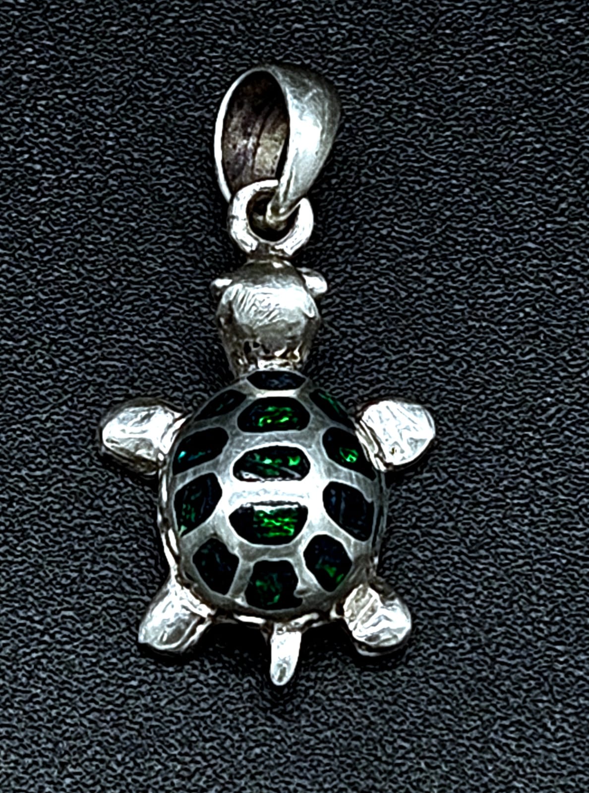 Sello de ley en el interior del dije plata ley 925 tortuga