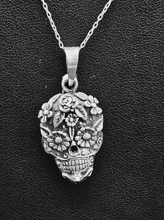Sello de ley en el interior del dije plata ley 925,calavera
