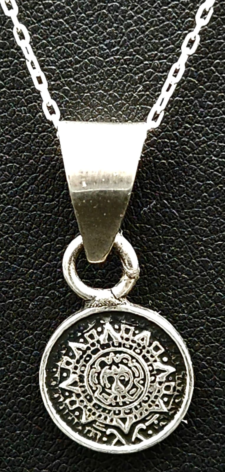 Dije Plata Ley 925, Calendario Azteca, sello de autenticidad Plata Ley .925