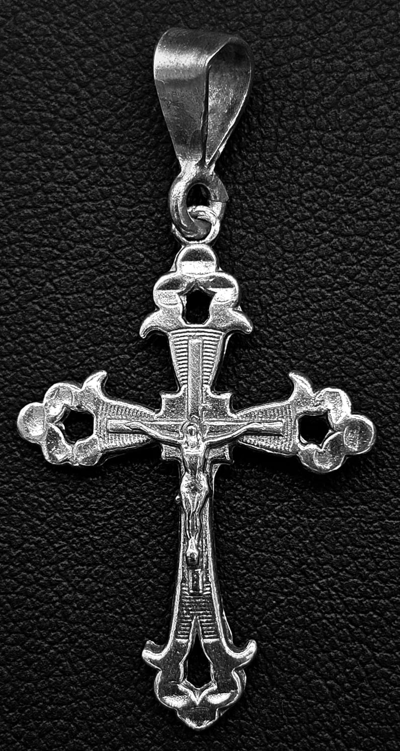 Dije Plata Ley 925, Cruz Diamantada, vista frontal
