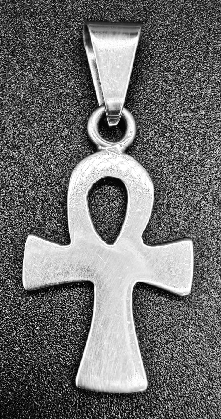 Dije Plata Ley 925, Cruz, vista frontal