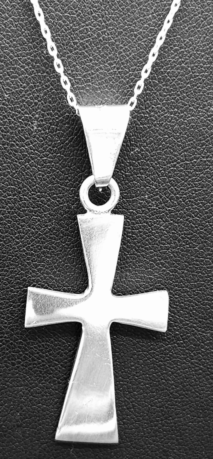 Dije Plata Ley 925, Cruz, sello de autenticidad Plata Ley .925
