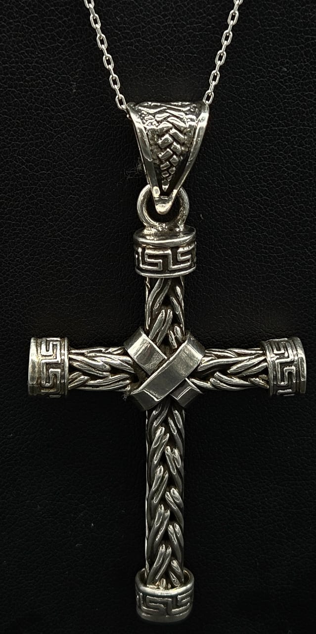 Dije Plata Ley 925, Cruz Tejida, sello de autenticidad Plata Ley .925