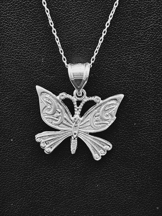 Sello de ley en el interior del dije plata ley 925, mariposa