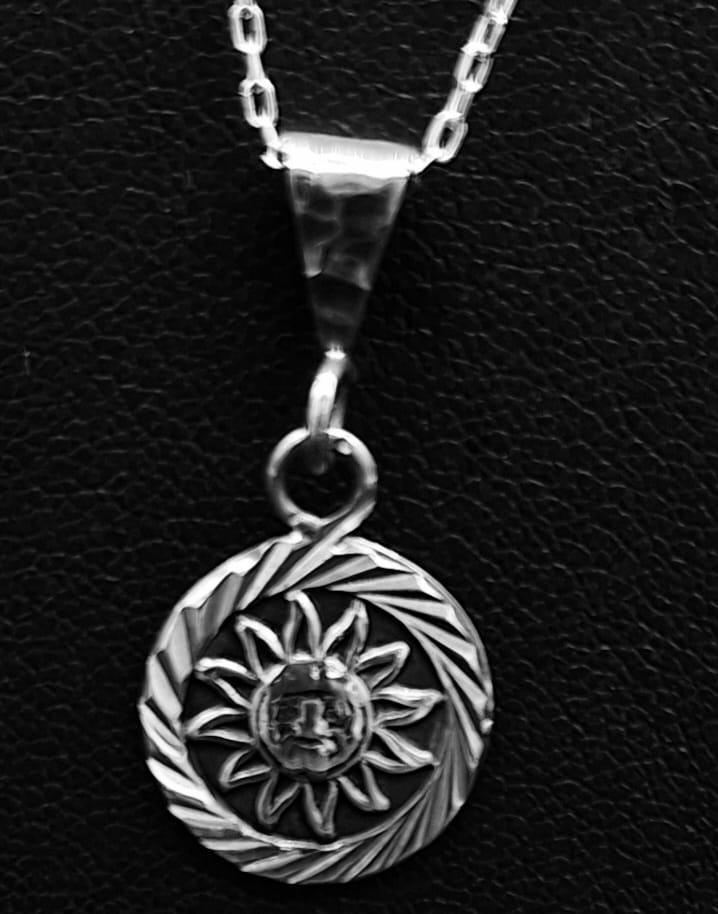 Dije Plata Ley 925 , Sol., sello de autenticidad Plata Ley .925