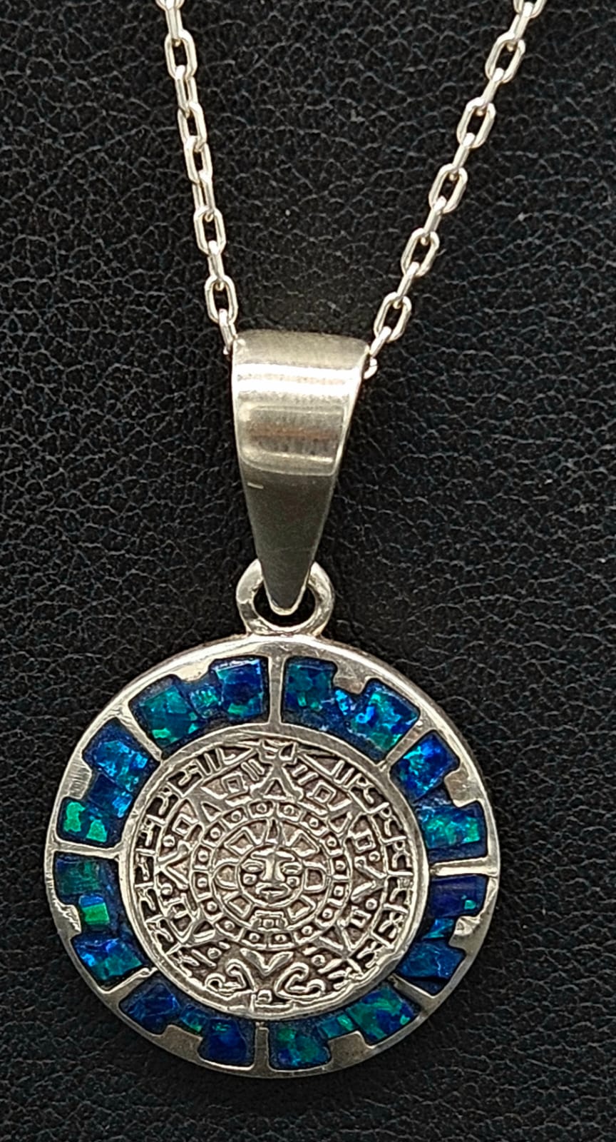 Dije Plata Ley 950 Caledario Azteca, sello de autenticidad Plata Ley .925