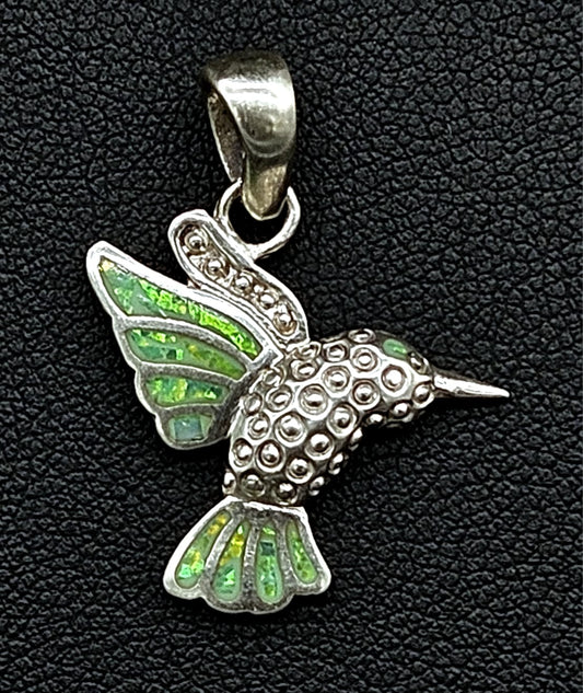 Sello de ley en el interior del dije plata ley 950 colibri opalo