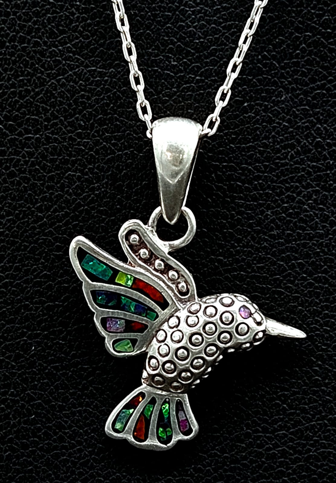 Sello de ley en el interior del dije plata ley 950 colibri opalo
