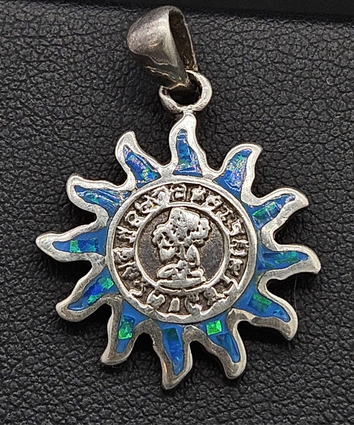 Dije Plata Ley 950 Sol Calendario Maya, vista frontal