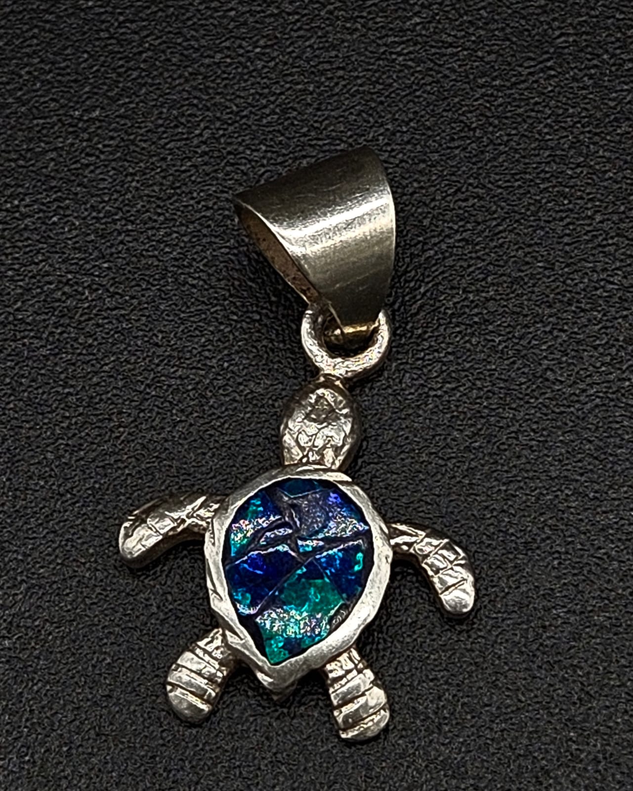 Dije Plata Ley 950 Tortuga Opalo, sello de autenticidad Plata Ley .925