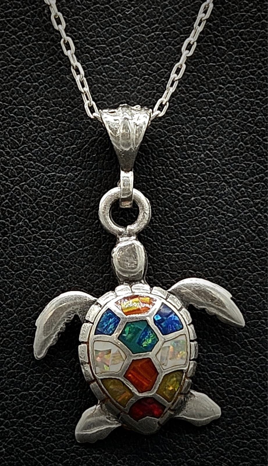 Sello de ley en el interior del dije plata ley 950 tortuga opalo