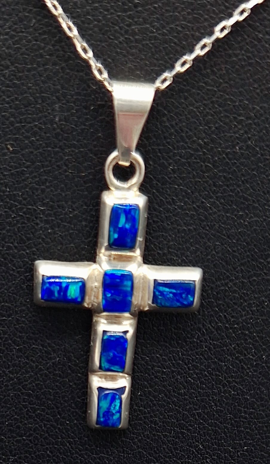 Dije Plata Ley 950, con Opalo Azul, vista frontal
