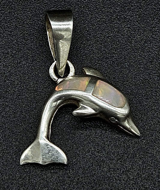 Dije Plata Ley 950 , con Opalo Blanco, vista frontal