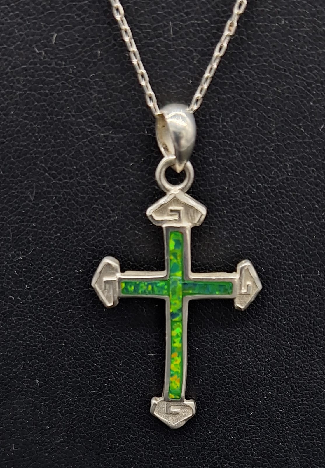 Dije Plata Ley 950, con Opalo Verde, vista frontal