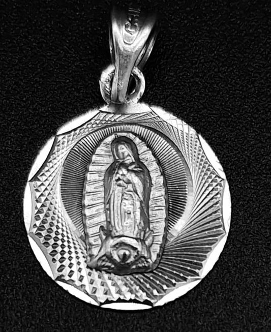 Sello de ley en el interior del dije plata ley 925 , virgen de guadalupe