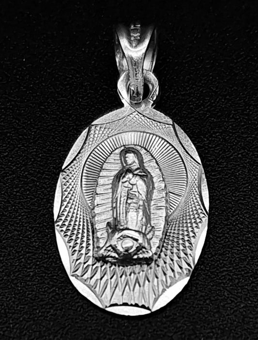 Sello de ley en el interior del dije plata ley 925 virgen de guadalupe