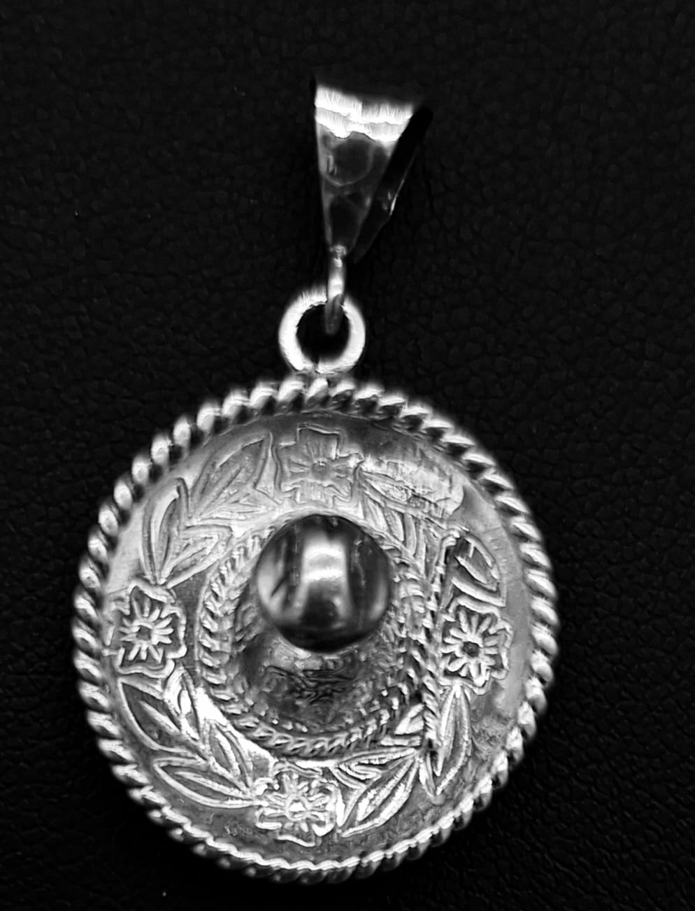 Dije Plata Ley 925 , Sombrero, sello de autenticidad Plata Ley .925