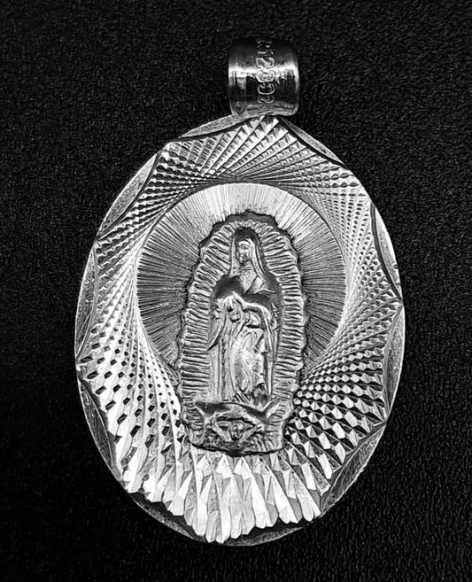 Dije Plata Ley 925, Virgen de Guadalupe sobre fondo blanco
