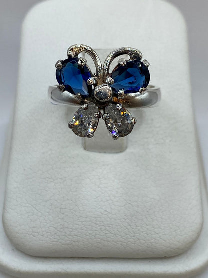 Anillo Mariposa Giratoria con Zirconia en Plata 925 — detalle de acabado