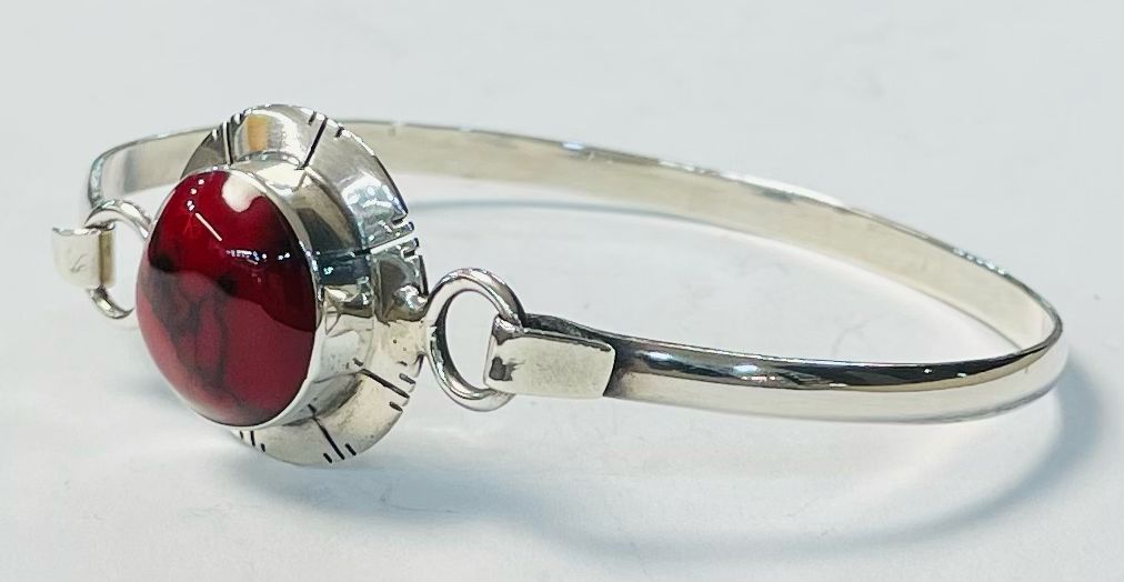 Brazalete con Coral en Plata Ley 925, vista frontal