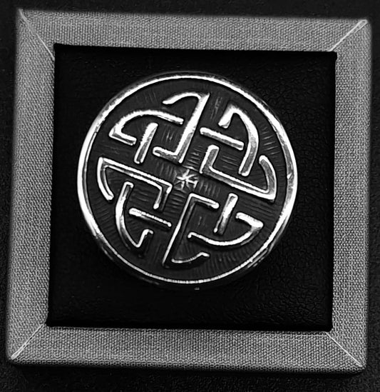 Sello de ley en el interior del anillo plata ley 925 , pentagram