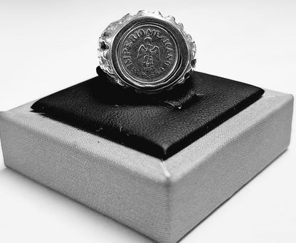 Anillo Moneda en Plata Ley 925, sello de autenticidad Plata Ley .925