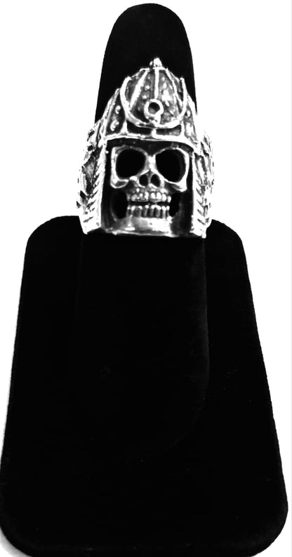 Sello de ley en el interior del anillo calavera guerrero samurai en plata 925