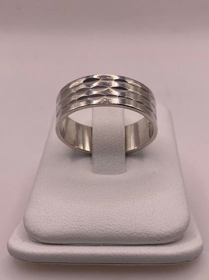 Anillo de Plata 925 con Textura Ondulada, vista frontal