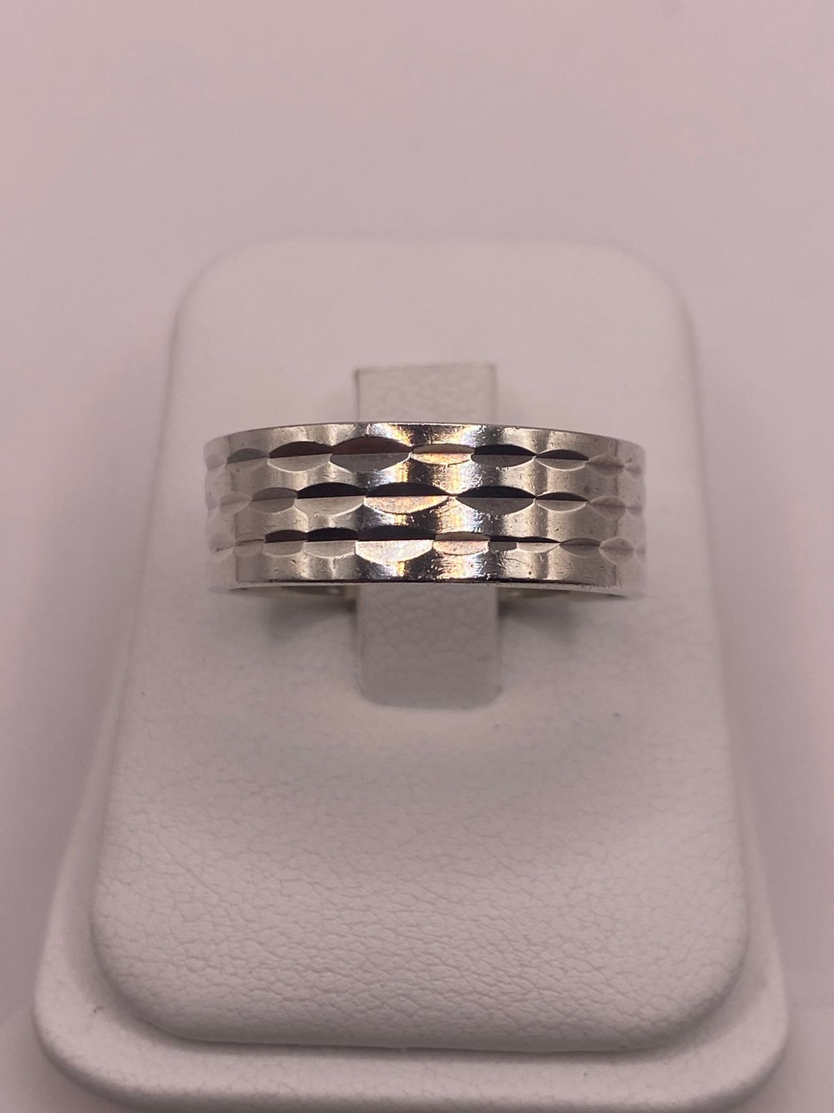 Anillo de Plata 925 con Textura Ondulada, vista superior