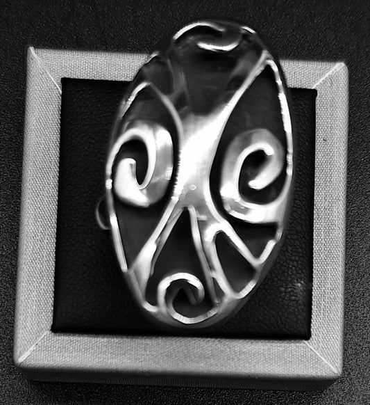 Sello de ley en el interior del anillo plata ley 925 , vintage