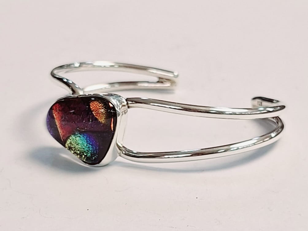 Brazalete con Dicroico en Plata Ley 925, vista frontal