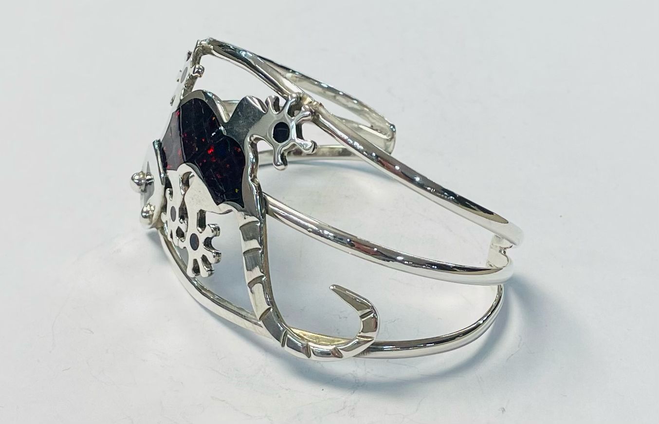 Brazalete con Opalo en Plata Ley 925, vista frontal