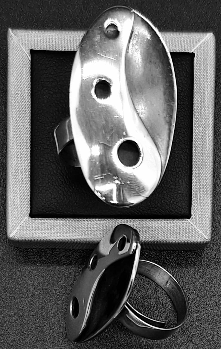 Anillo Plata Ley 950, vista frontal