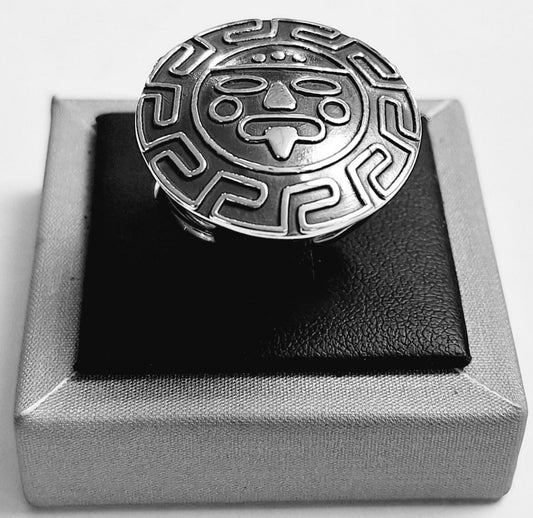 Sello de ley en el interior del anillo azteca en plata ley 925
