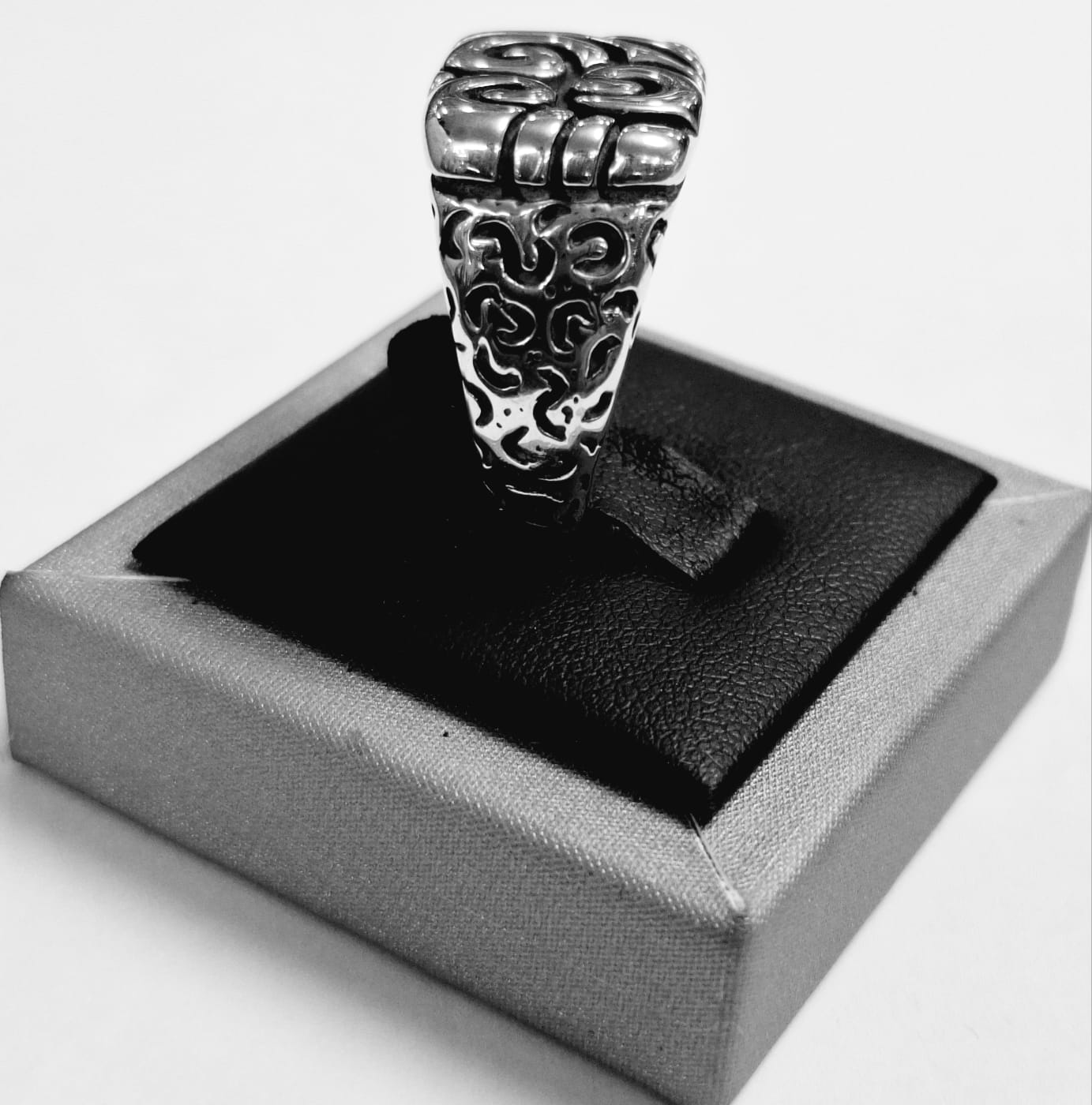 Anillo Espiral en Plata Ley 925, vista frontal