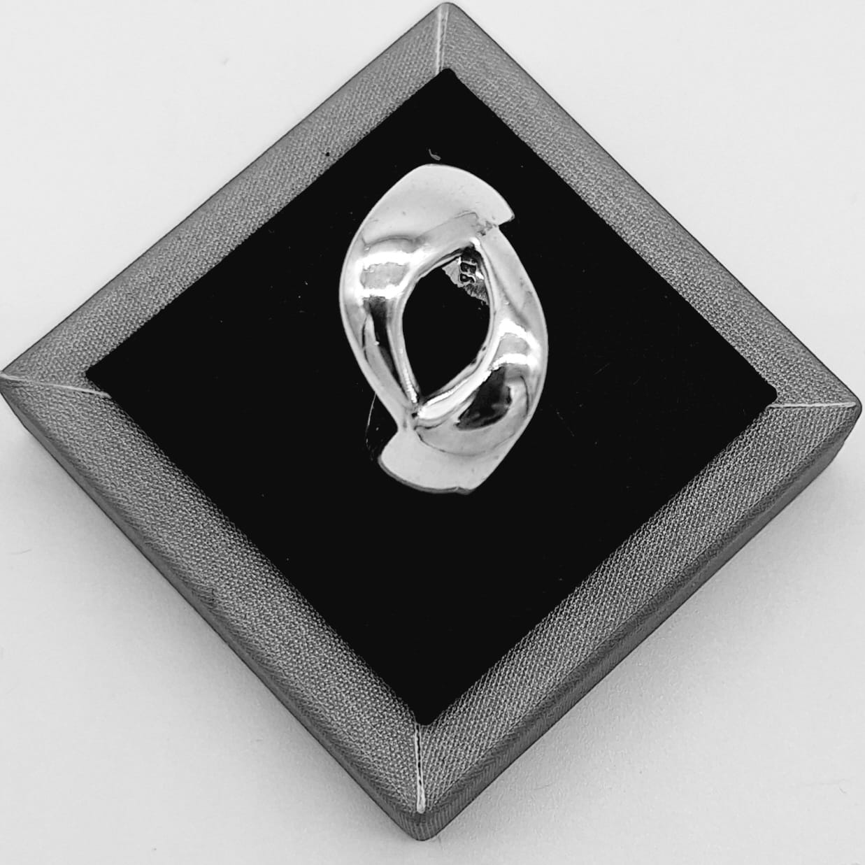 Anillo Plata Ley 925, vista frontal
