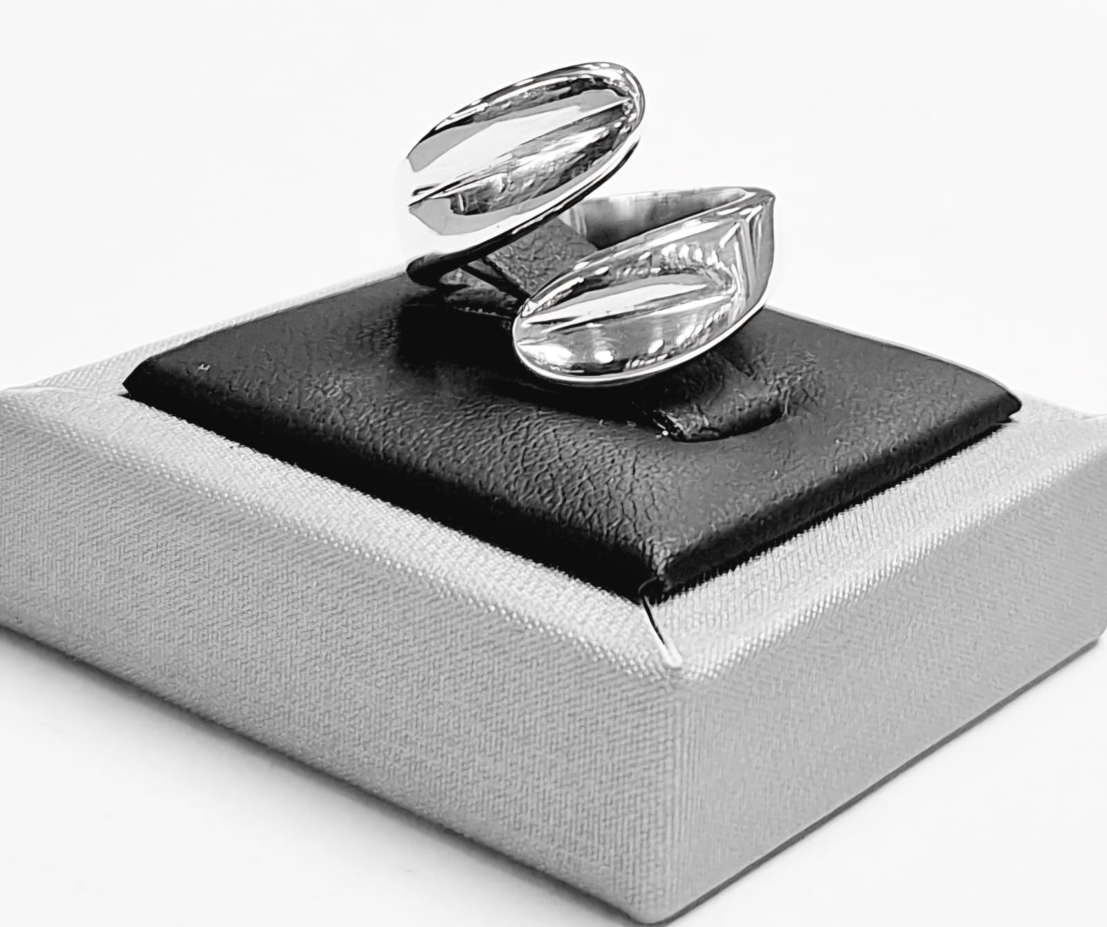 Anillo en Plata Ley 925, vista frontal