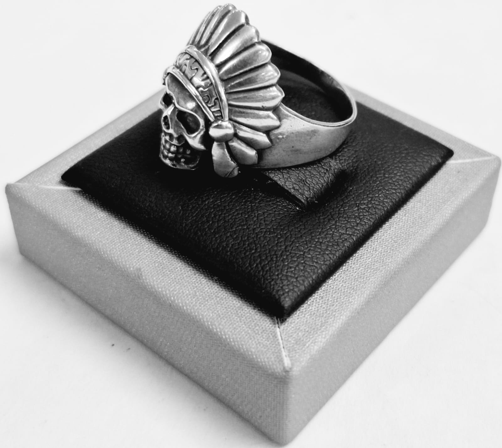 Anillo Cráneo Apache en Plata Ley 925, sello de autenticidad Plata Ley .925