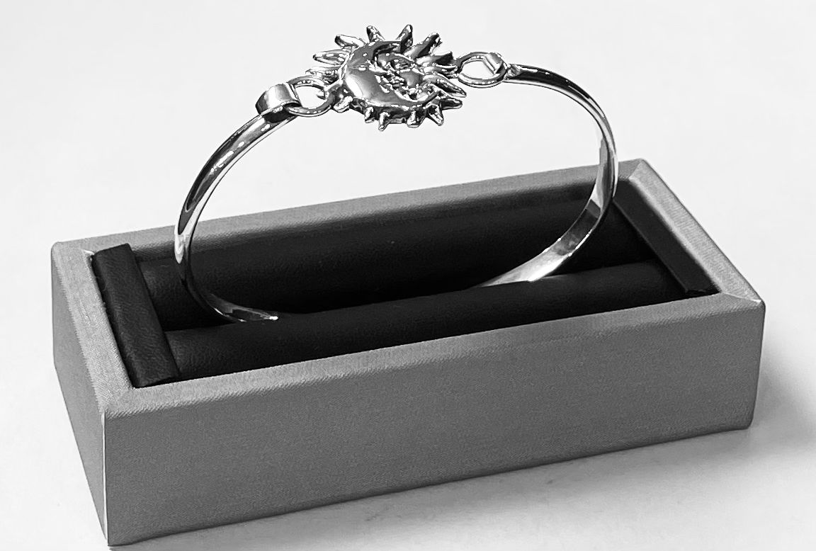 Brazalete Eclipse en Plata Ley 925, vista frontal