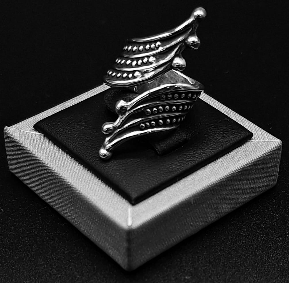 Sello de ley en el interior del anillo plata ley 925 , vintage