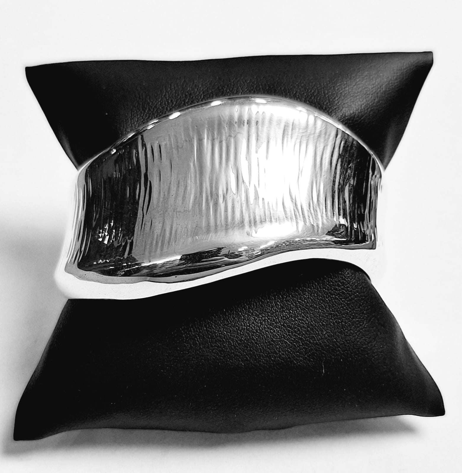 Brazalete en Plata Ley 950, vista frontal