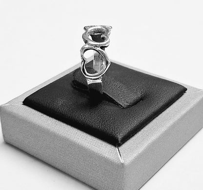 Anillo de Tres Corazones en Plata Ley 925, vista frontal