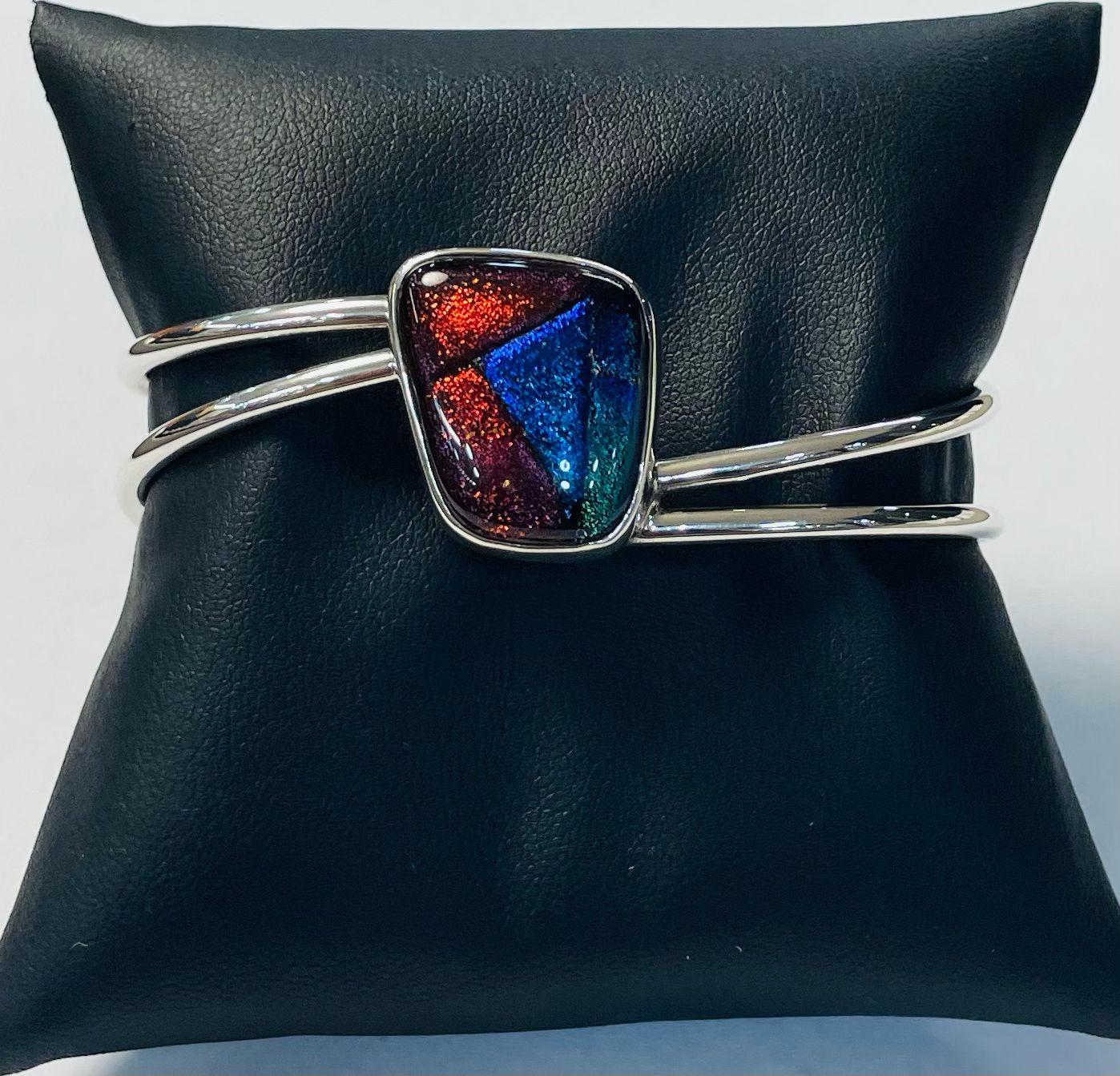 Brazalete con Di Droico en Plata 925, sello de autenticidad Plata Ley .925